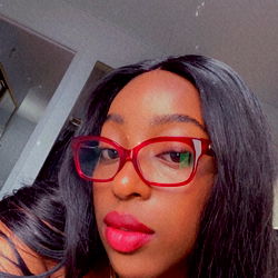 Stylish OnlyFans Model, Destynie