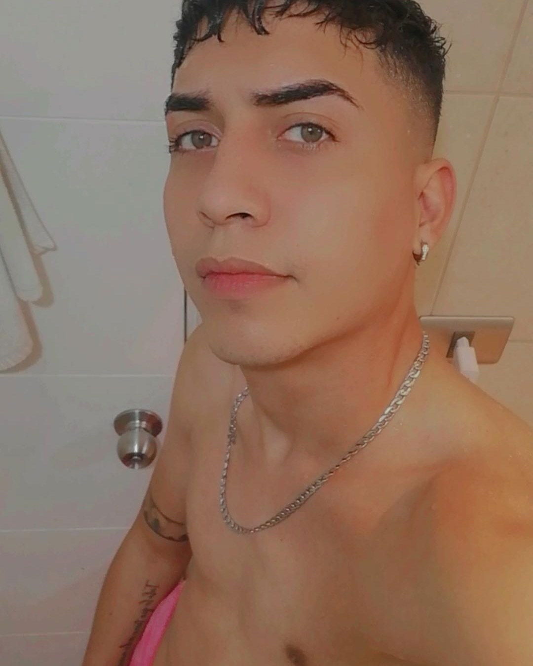 Vanny D Phiineas photo