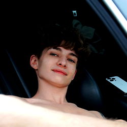 Twinky_Leo's OnlyFans Profile