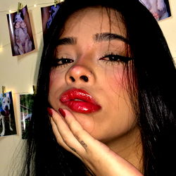 Angielee01 - OnlyFans Model from Colombia