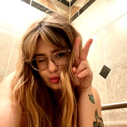 Miley, A Young Female from Houston, TX