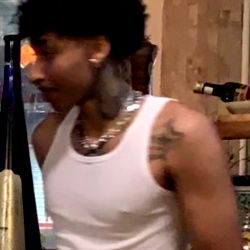 ArabMissile in a Bar