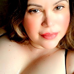 Beautiful Nicole Ann in a Sensual Pose