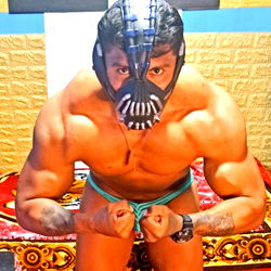 El Lobo y su morena photo