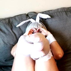 Lulu in Hose and Bunny Ears