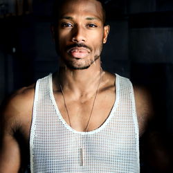 São Paulo-Based Model 💪 BLACK BIG DICK