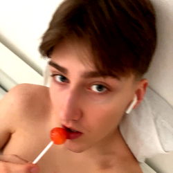 Jurij 🥵 𝓼𝓮𝔁𝔂💋