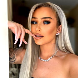 A Model's Confident Pose