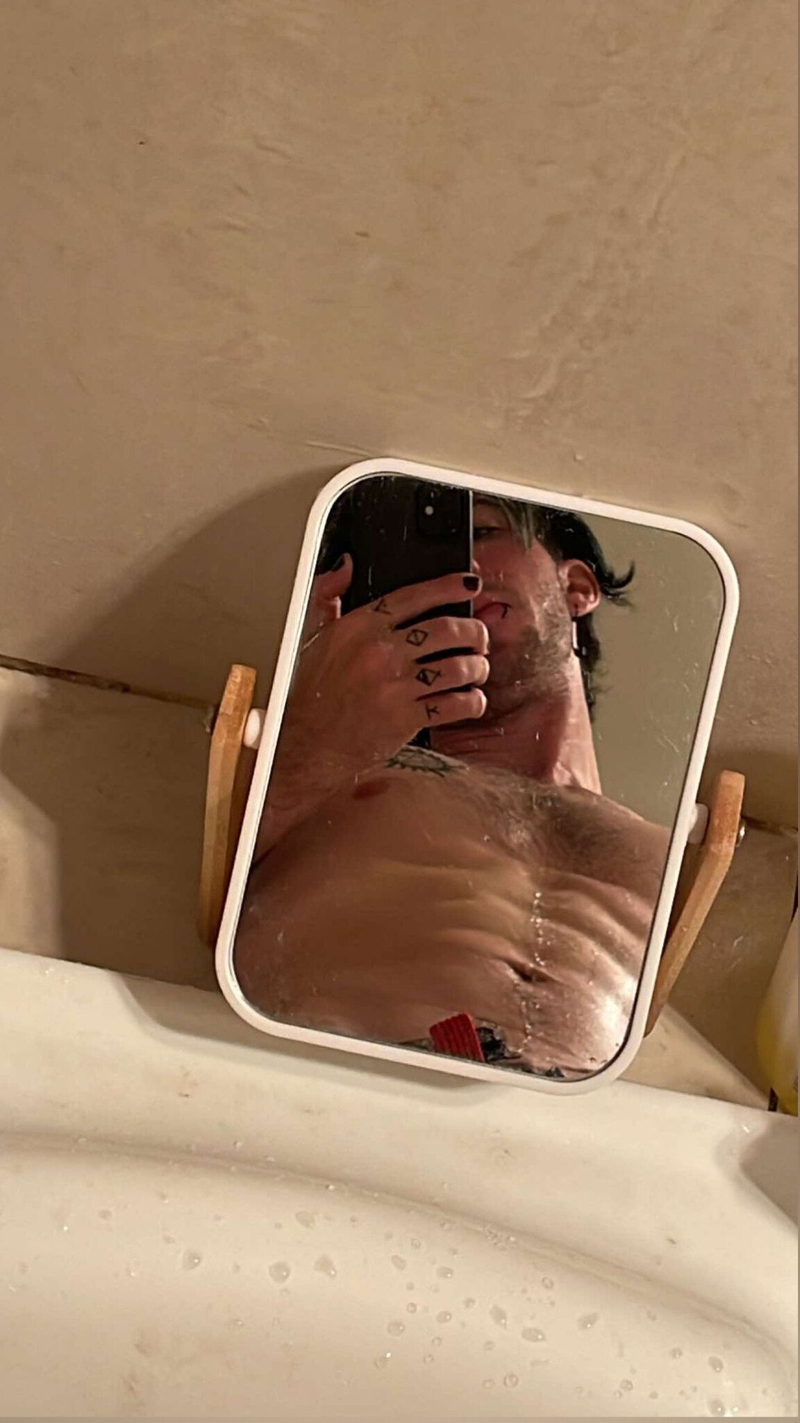 Dante Ravencroft photo