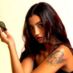 Ana Sofía Henao - Striking Model Pose