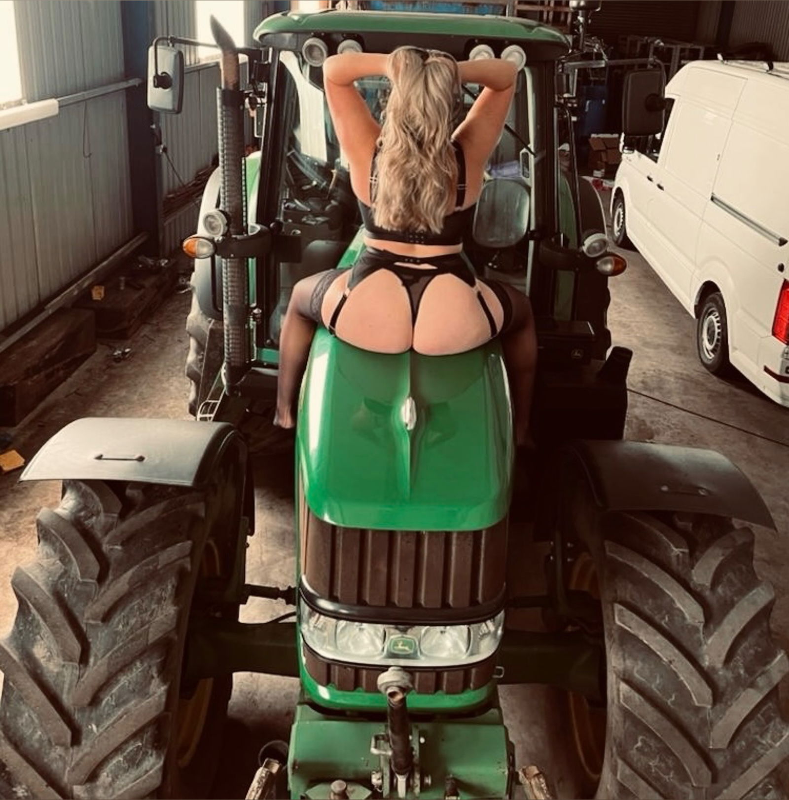 Hot-CountryWife photo