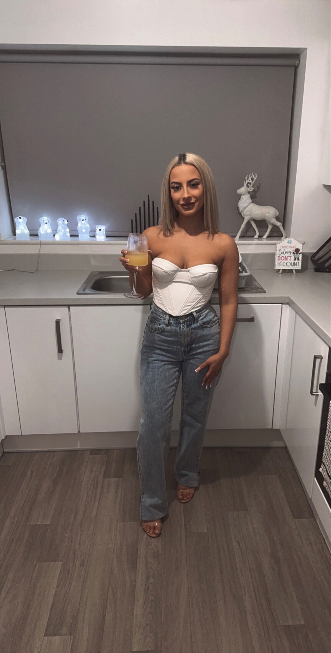 Amy Ellerington photo