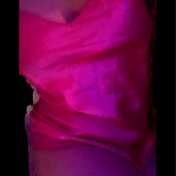 Fashionable OnlyFans Model 🖤Cleo Corazon🖤