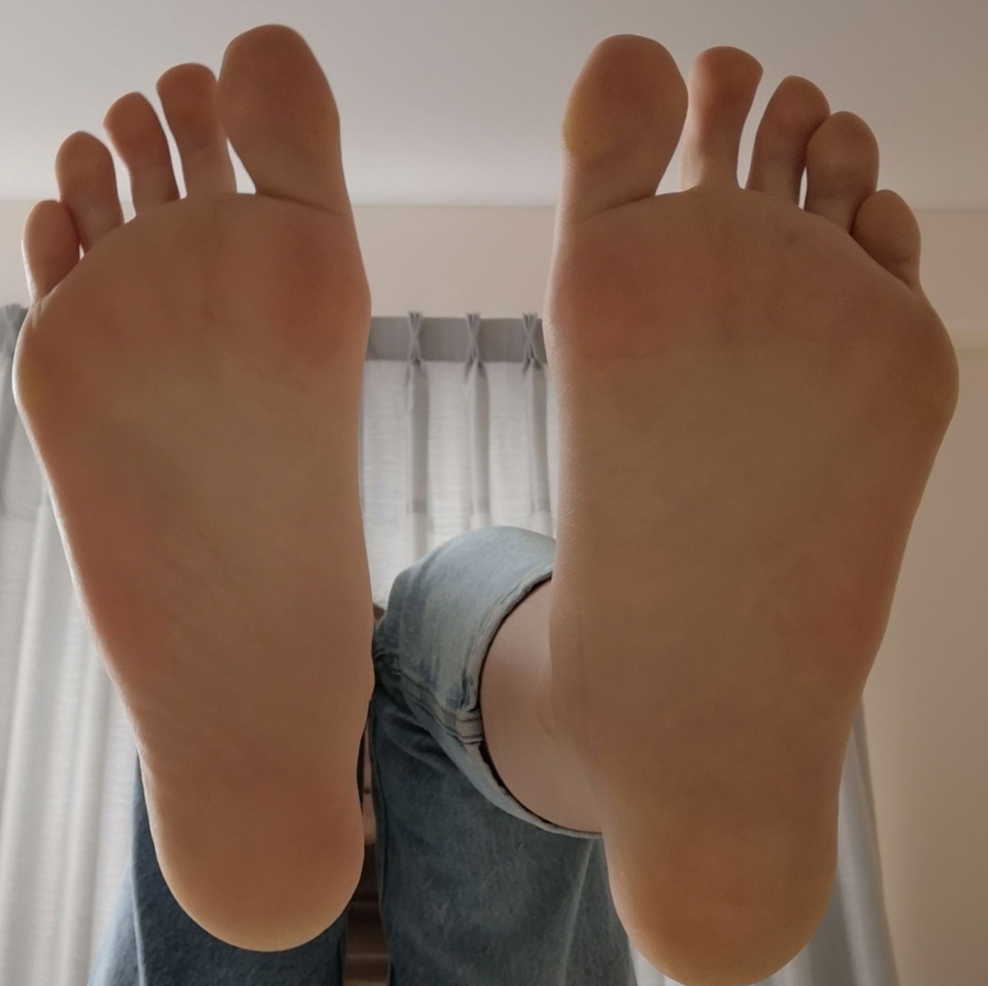 Ale feets photo