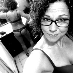 Aries Vixen Hotwife photo