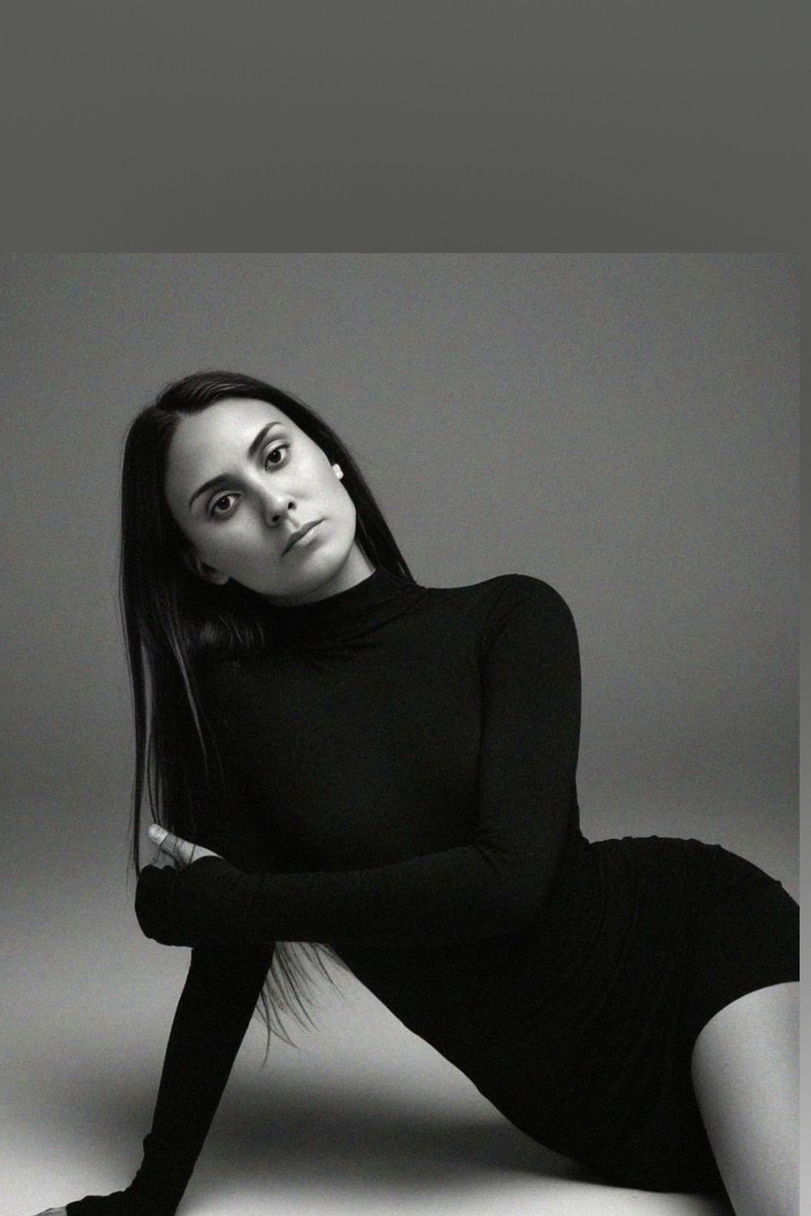 🔥 𝑳í𝒂 𝑽𝒐𝒏 🔥 photo