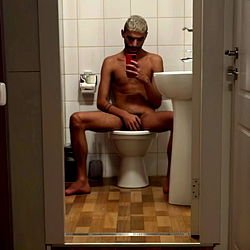 SOLO CONTENT ONLY photo