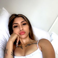 Snow Bunny - OnlyFans Model