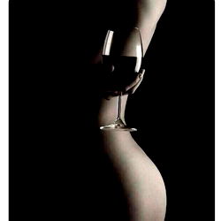 Stylish Onlyfans WineNot Model Photoshoot