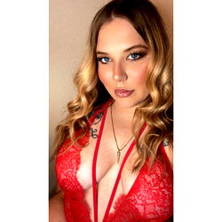 NaughtyGirlx3: Seductive Red Lingerie