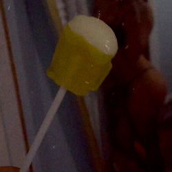 Inti Jaxxx: A Glimpse into the Model's World