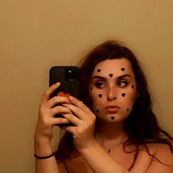 Awhorahh's Bare-Faced Moment