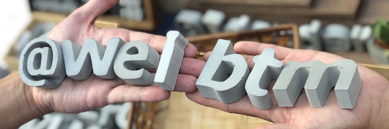 Weibtm．Top 1.3% photo