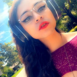 AnaKawaii, a young female model