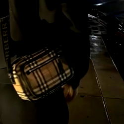 Model in Canada Promoting OnlyFans