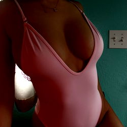 ･ﾟ･⟡ Ella ⋆༶⋆˙ photo