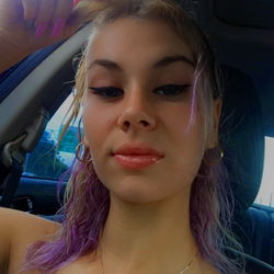 HONEY 🍯 - Tattoo & Necklace OnlyFans Catalogue