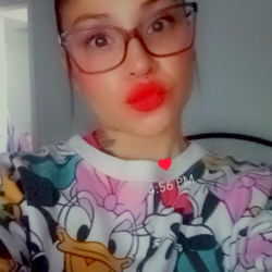 Model in Minnie Mouse Sweatshirt