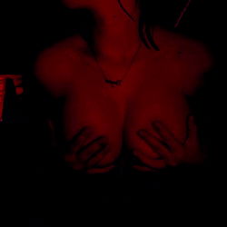 Salem Starr ✨🌿 photo