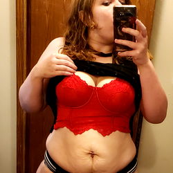 StarShine69: A Fitness Model