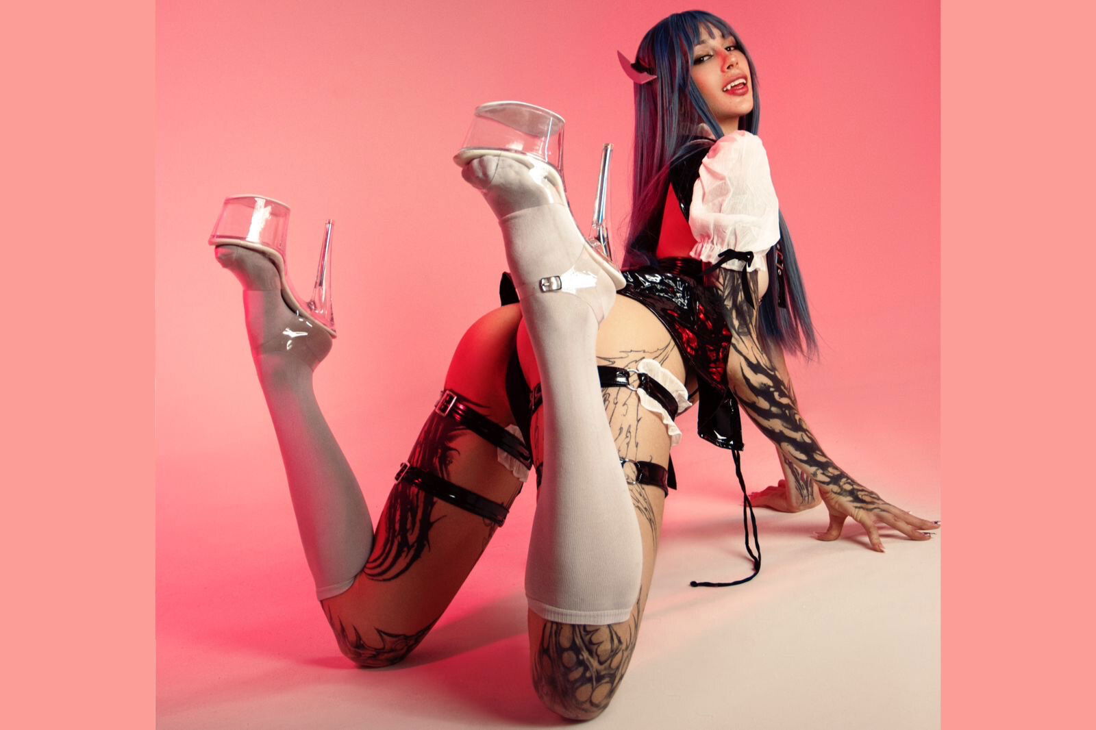 𝕀’𝕞 𝔾𝕒𝕣𝕦 🍷❤️‍🔥 photo