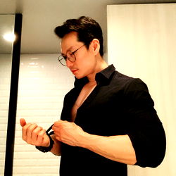 Natbkk, a Fashionable and Stylish Model