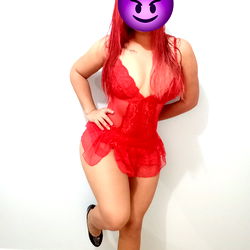 Model Arenaluzz from México