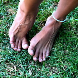 Joaqui Moon's Feet Touch Grass