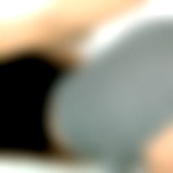 Nikki Saksโจ photo