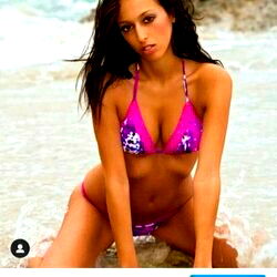 ArabianBaddie69 photo