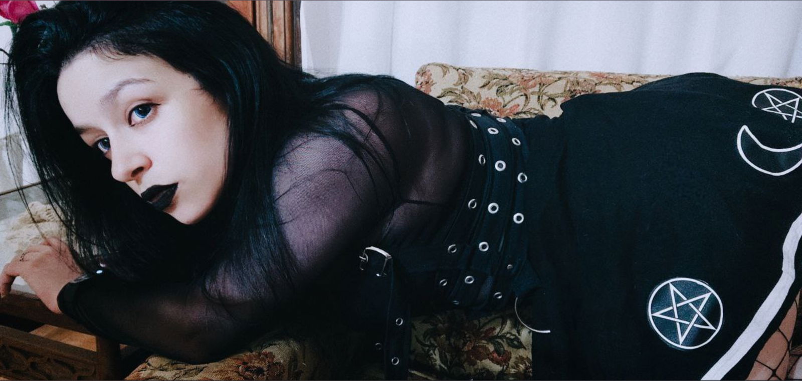 MISTRESS NyxTheria 🖤 photo