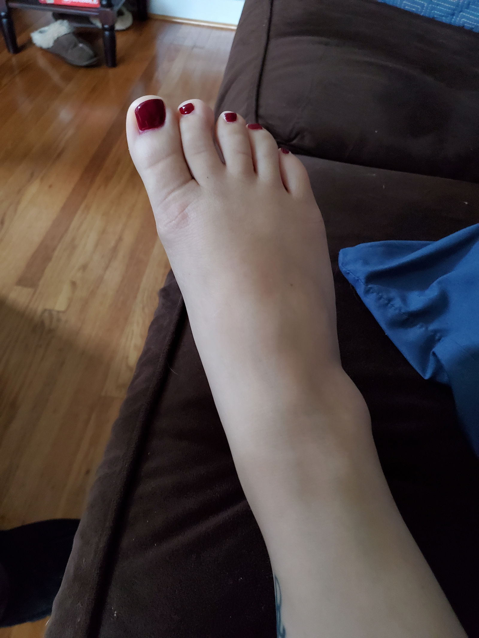 we have the feets photo