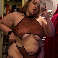 Adult Model Tessa Towers in Germany