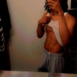 Scotty: Onlyfans Model