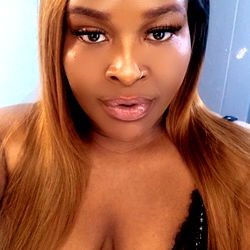 Sensational Mimi215, the Onlyfans Star from Pittsburgh-Monroeville PA