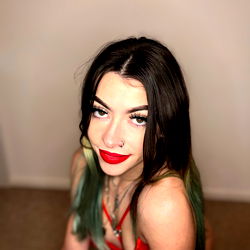 Belle 🦋, Onlyfans Model