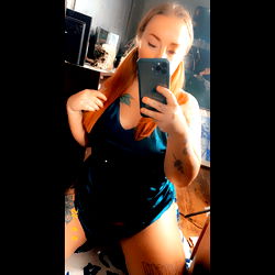 OnlyFans Model Alexis in a Daring Outfit