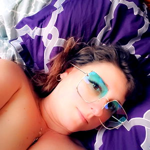 Anythingpurple photo