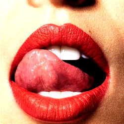 Stunning Advertisement Featuring Onlyfans Model Queen