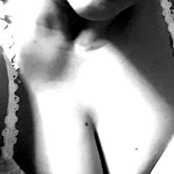 OnlyFans Model Andy Showcases Her Curvy Figure in Stylish Lingerie